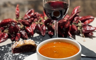 Gastro Piwnica: Węgierski program z kolacja Gastro Piwnica: Węgierski program z kolacja