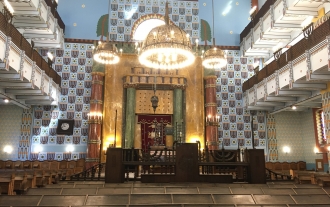 Synagoga przy ulicy Kazinczy w Budapeszcie Synagoga przy ulicy Kazinczy w Budapeszcie
